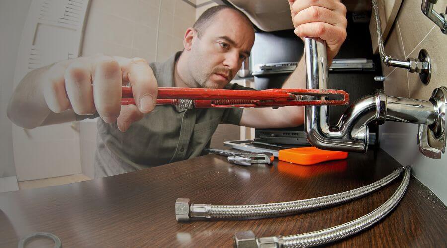 Expert burst pipe repair services in Morning Sun, IA